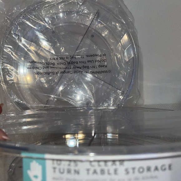 10.25” Clear turn table storage - set of 2 - bullseye playground section - Picture 5 of 6